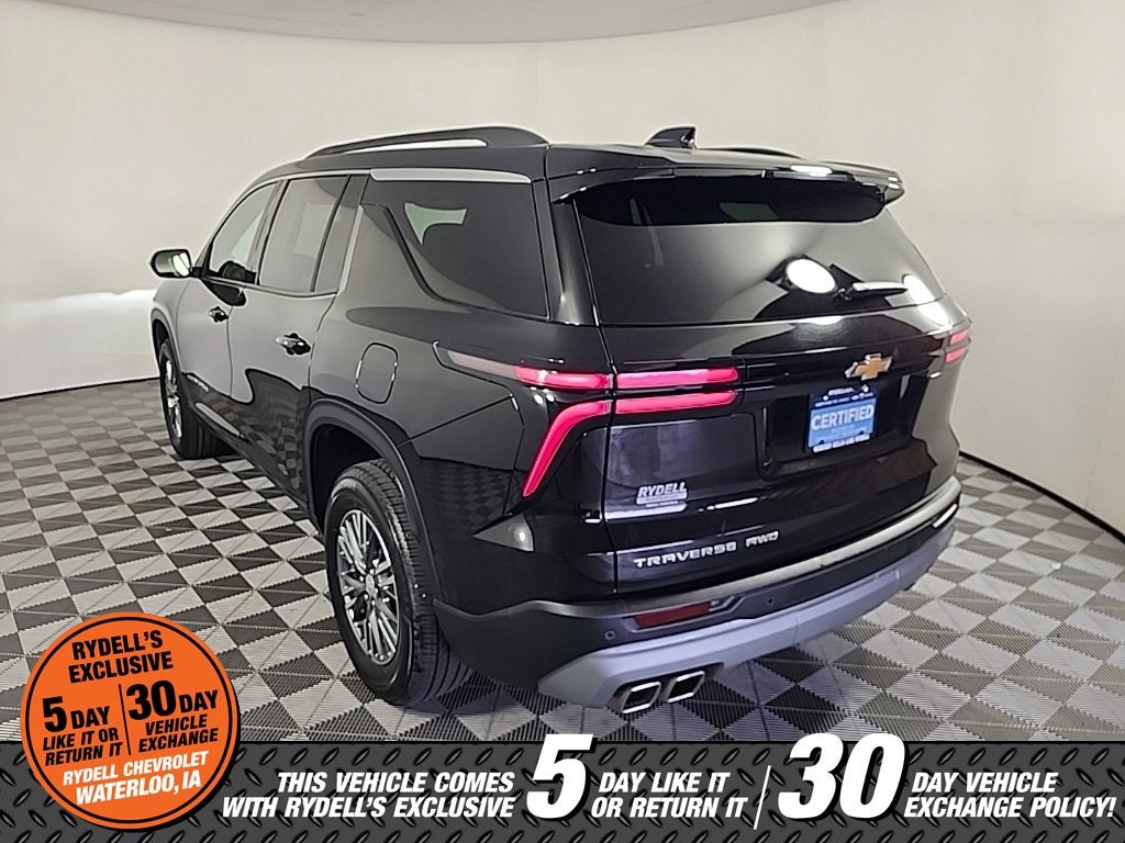 2025 Chevrolet Traverse LT