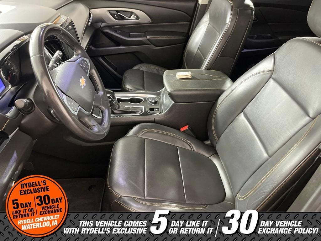 2021 Chevrolet Traverse LT Leather