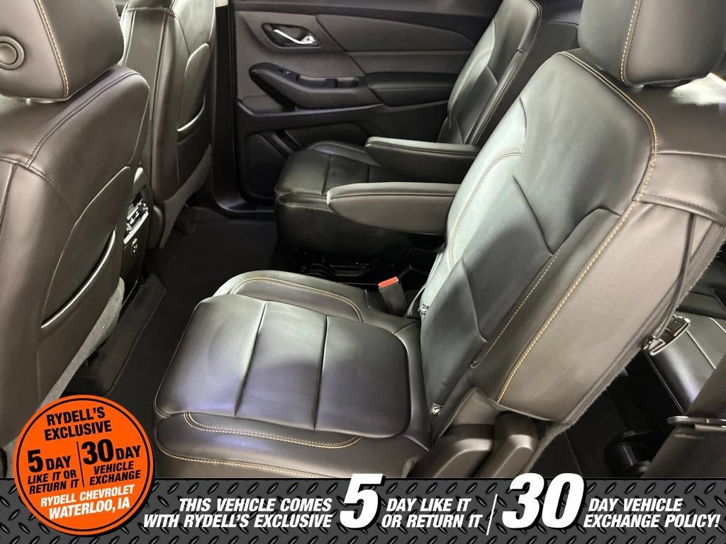2021 Chevrolet Traverse LT Leather