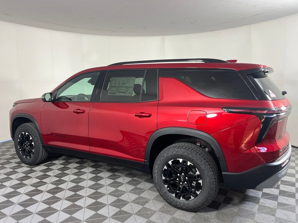 2027 Chevrolet Traverse Z71 - Photo 11