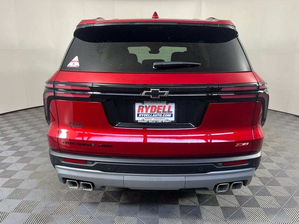 2027 Chevrolet Traverse Z71 - Photo 6