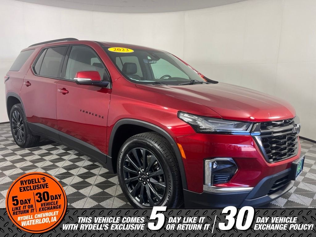 2023 Chevrolet Traverse RS