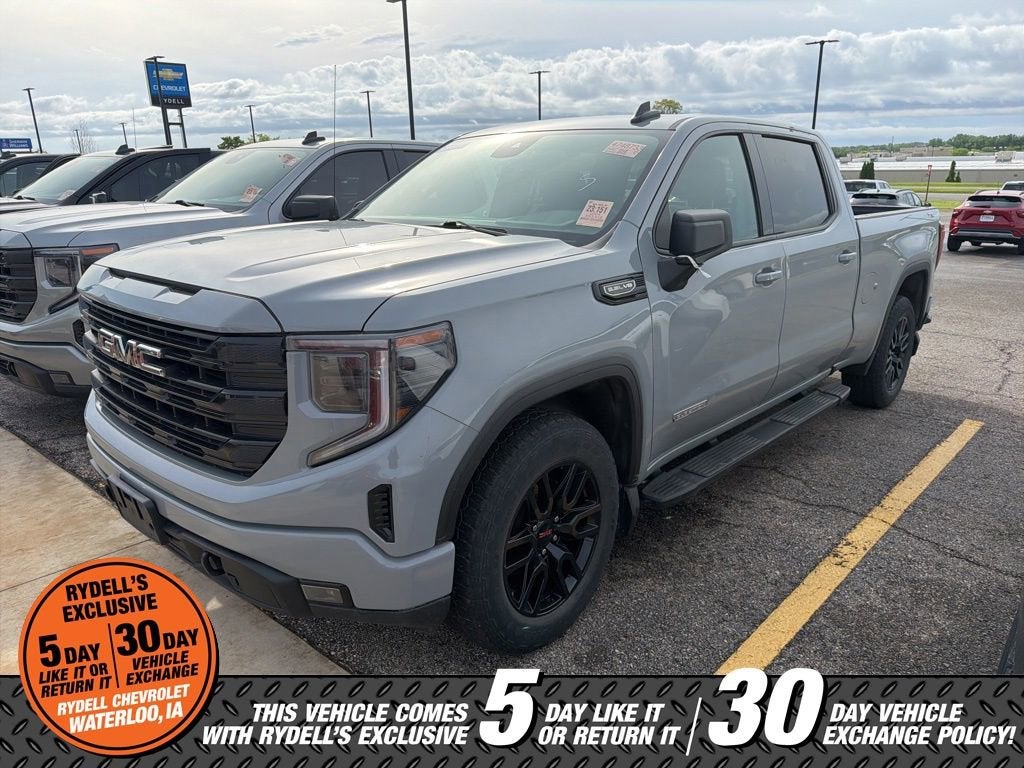 2024 GMC Sierra Elevation 4WD Crew Cab Short Box's photo