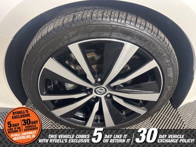 2022 Nissan Altima SR FWD