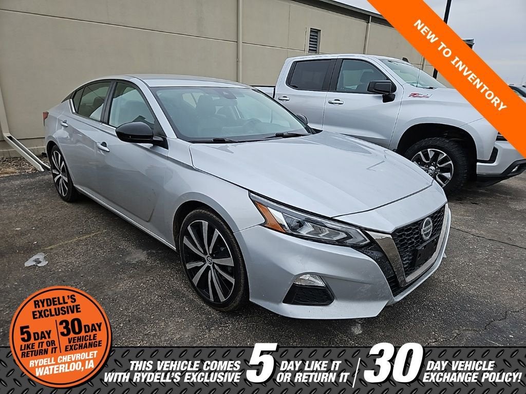 2021 Nissan Altima SR FWD