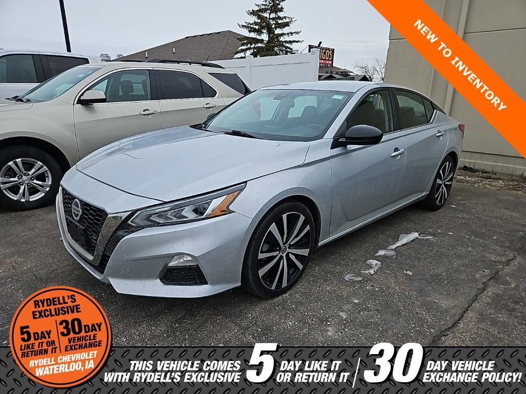 2021 Nissan Altima SR FWD