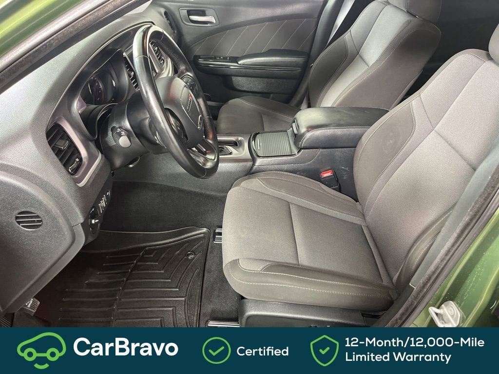 2020 Dodge Charger SXT RWD