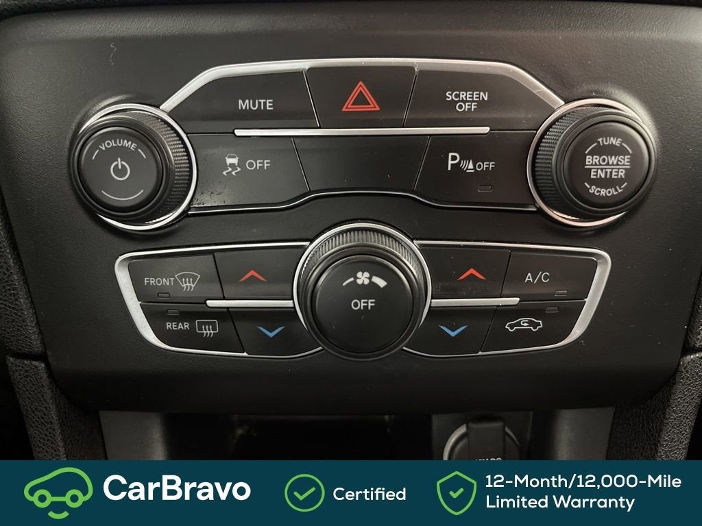 2020 Dodge Charger SXT RWD