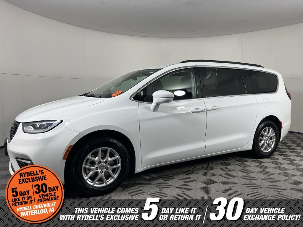 2022 Chrysler Pacifica Touring L