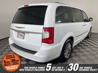 2014 Chrysler Town & Country Touring-L