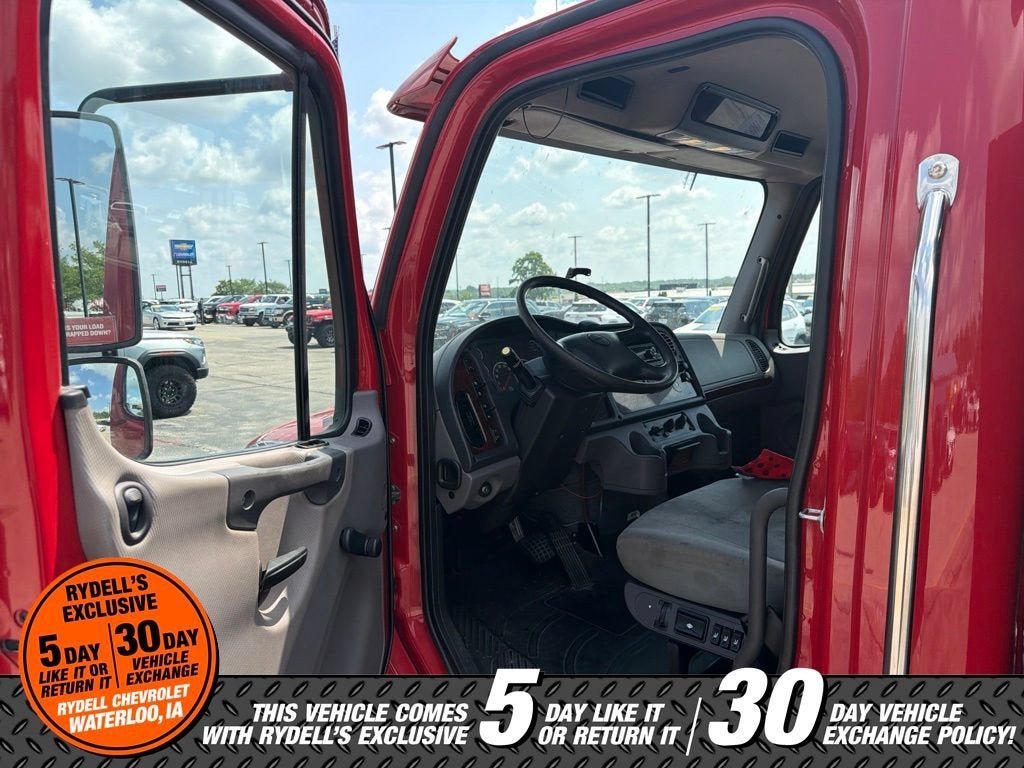 2018 Freightliner M2 106 NA