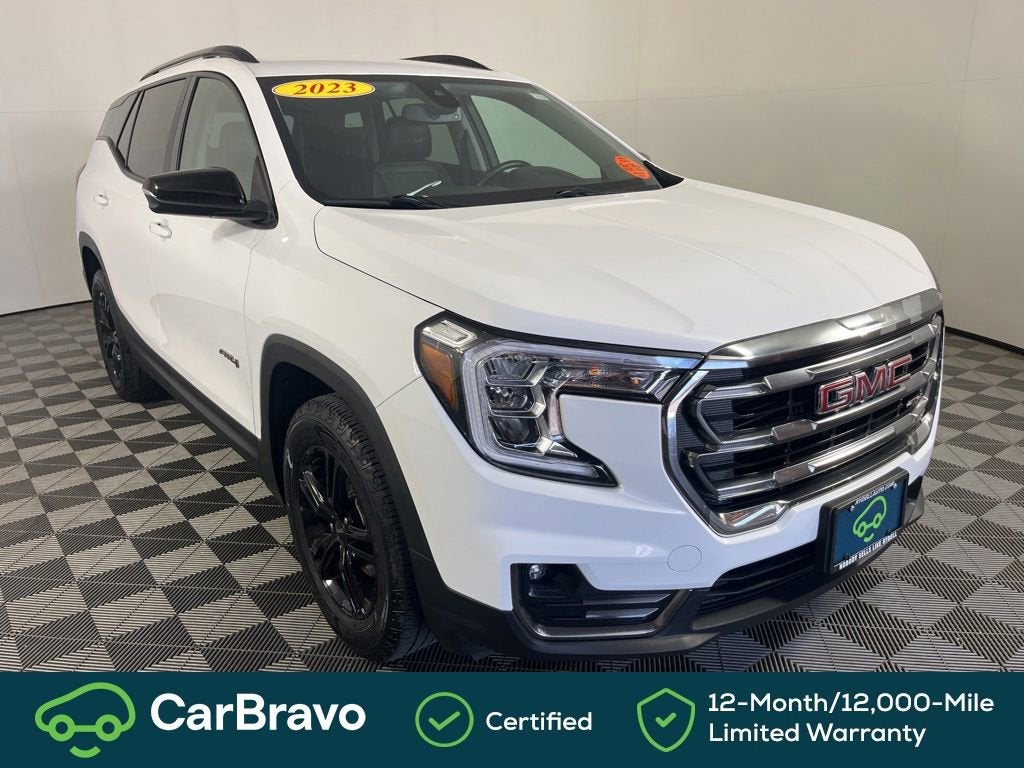 2023 GMC Terrain AT4