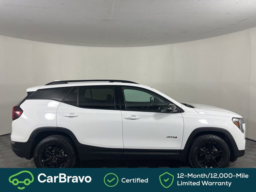 2023 GMC Terrain AT4