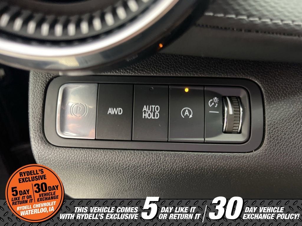 2025 Chevrolet Equinox LT - Photo 24