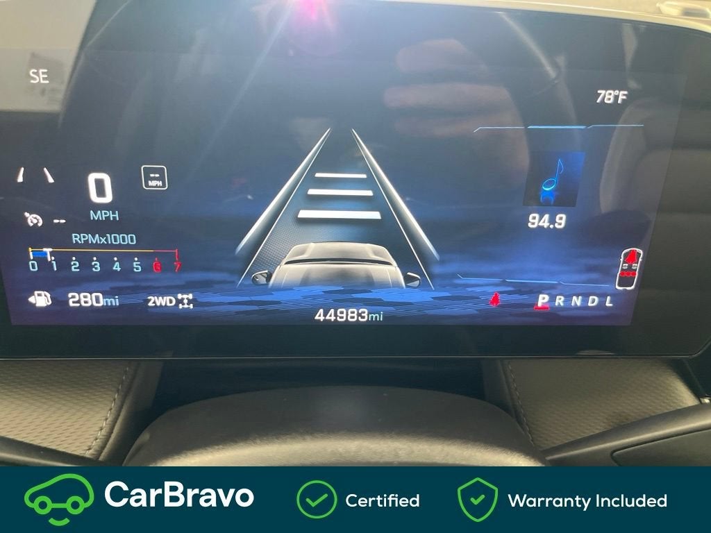 2025 Chevrolet Equinox LT - Photo 26