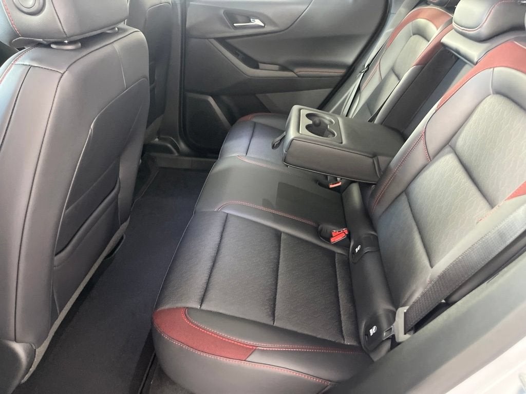 2027 Chevrolet Equinox RS - Photo 28