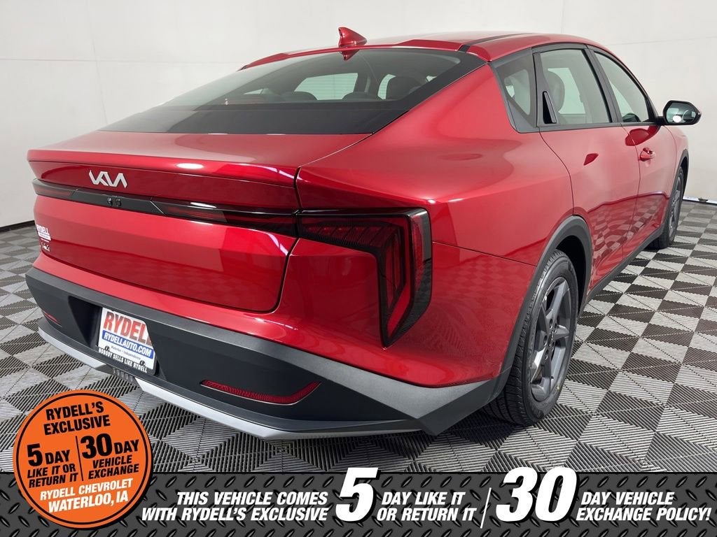 2025 Kia K4 LXS