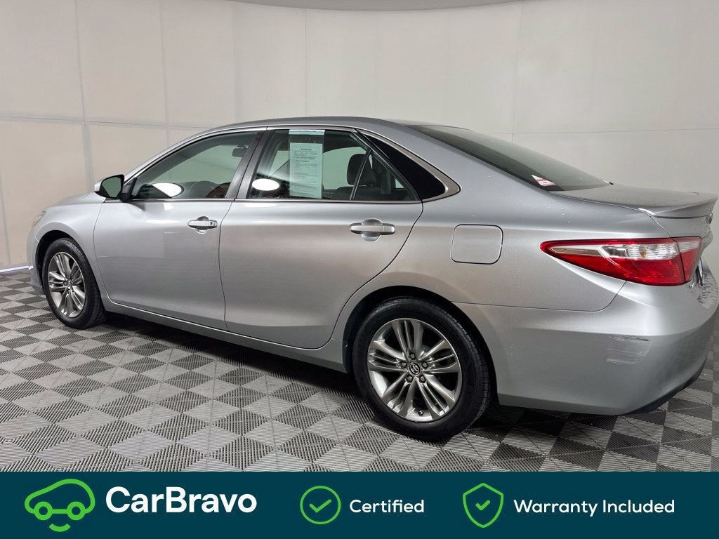 2016 Toyota Camry XLE - Photo 11