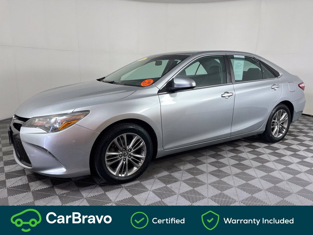 2016 Toyota Camry XLE - Photo 12