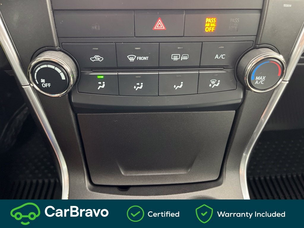 2016 Toyota Camry XLE - Photo 32