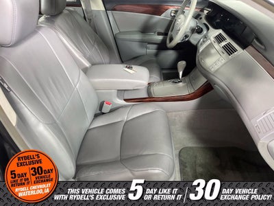 2010 Toyota Avalon XLS