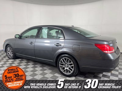 2010 Toyota Avalon XLS