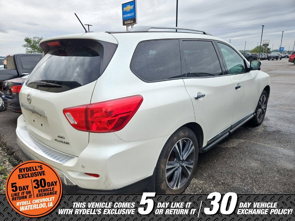 2017 Nissan Pathfinder Platinum