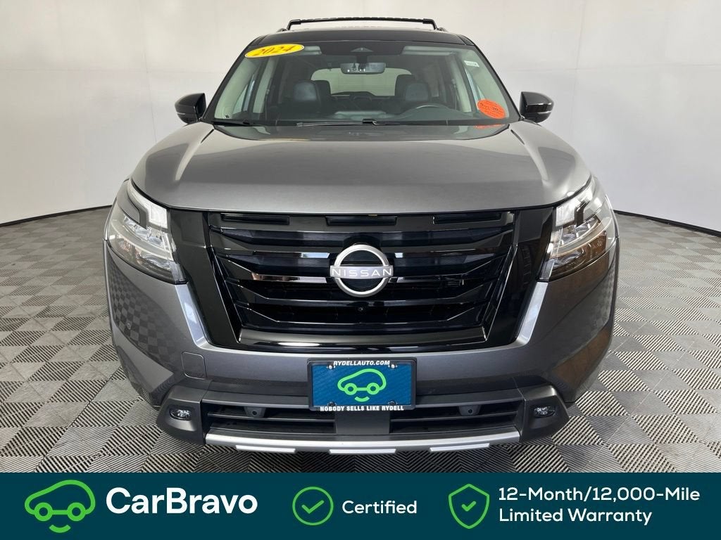 2024 Nissan Pathfinder SL 4WD