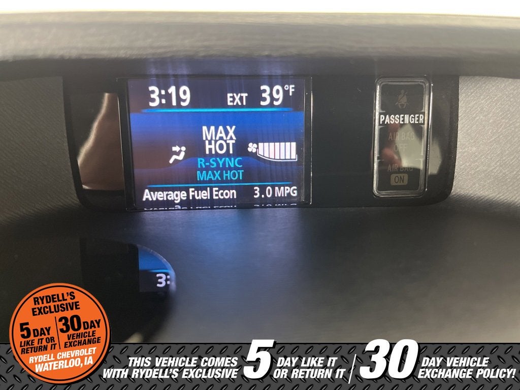 2014 Toyota Sienna XLE V6 8 Passenger