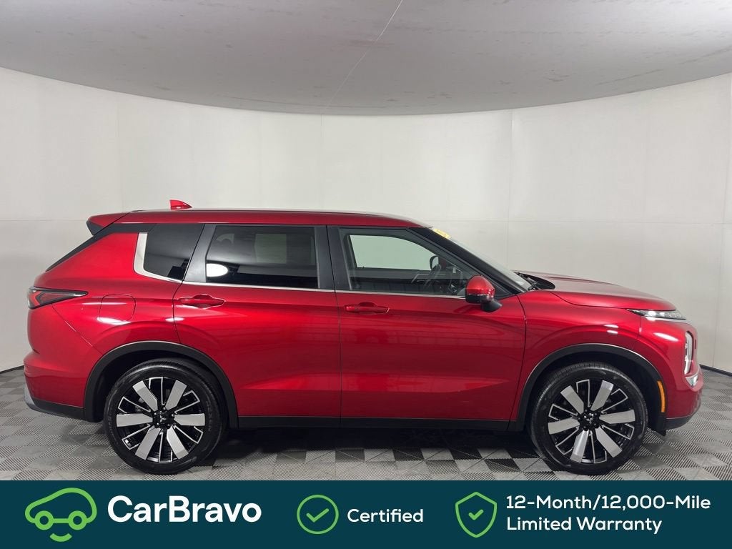 2025 Mitsubishi Outlander SE