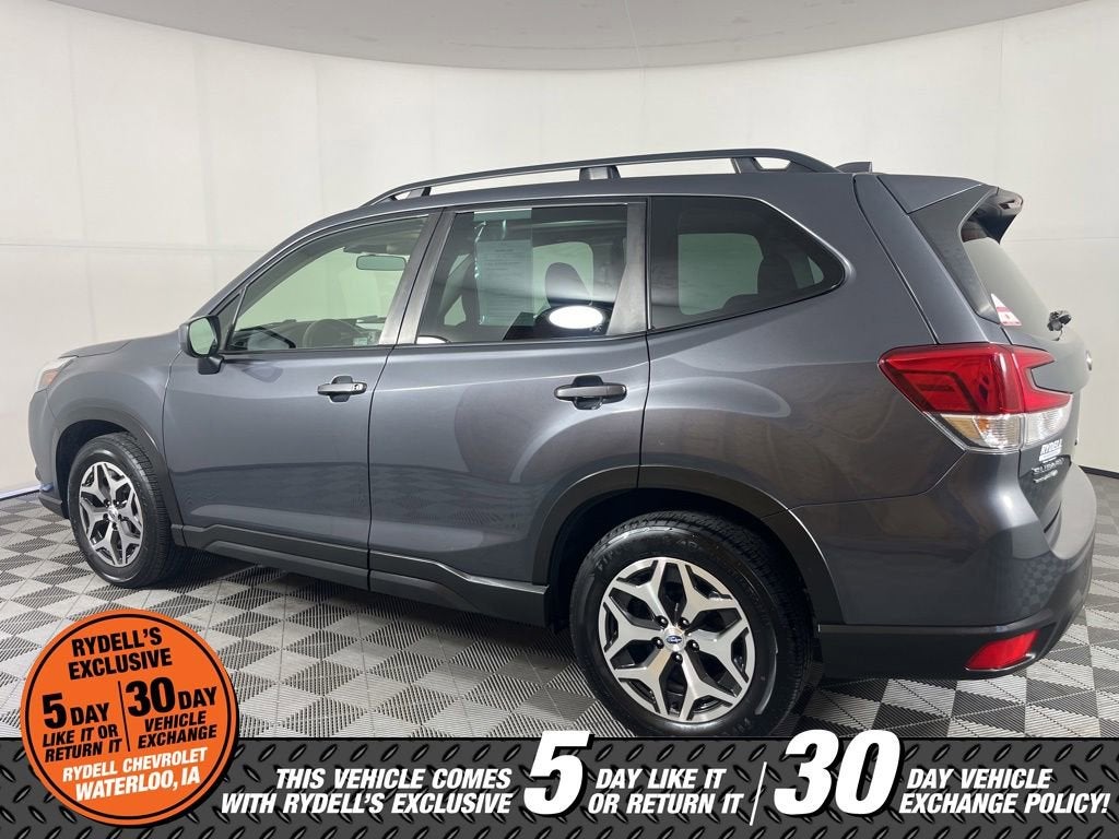 2023 Subaru Forester Premium