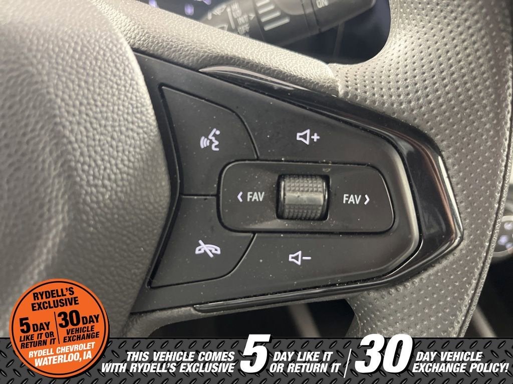 2025 Chevrolet Trax LS