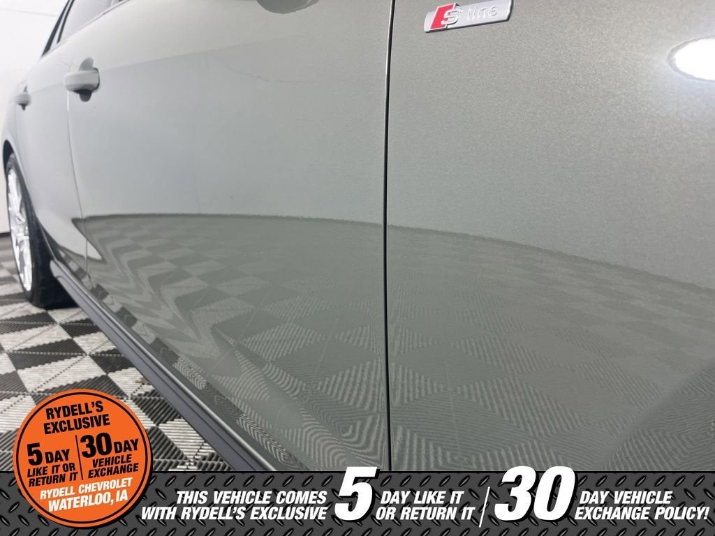 2023 Audi A4 Premium Plus 45 TFSI S line quattro S tronic