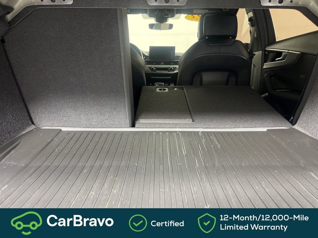 2023 Audi A4 Premium Plus 45 TFSI S line quattro S tronic